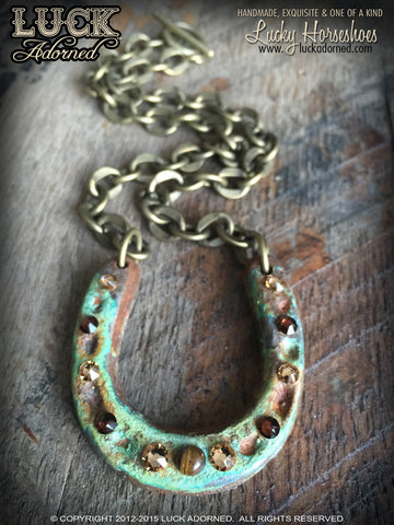LUCK ADORNED Lucky Horse Shoe Necklace 1020